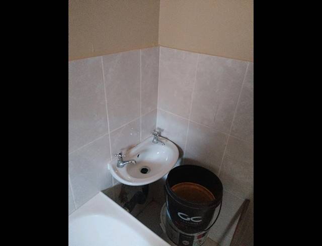 2 BEDROOM APARTMENT FOR SALE IN SUNNYSIDE